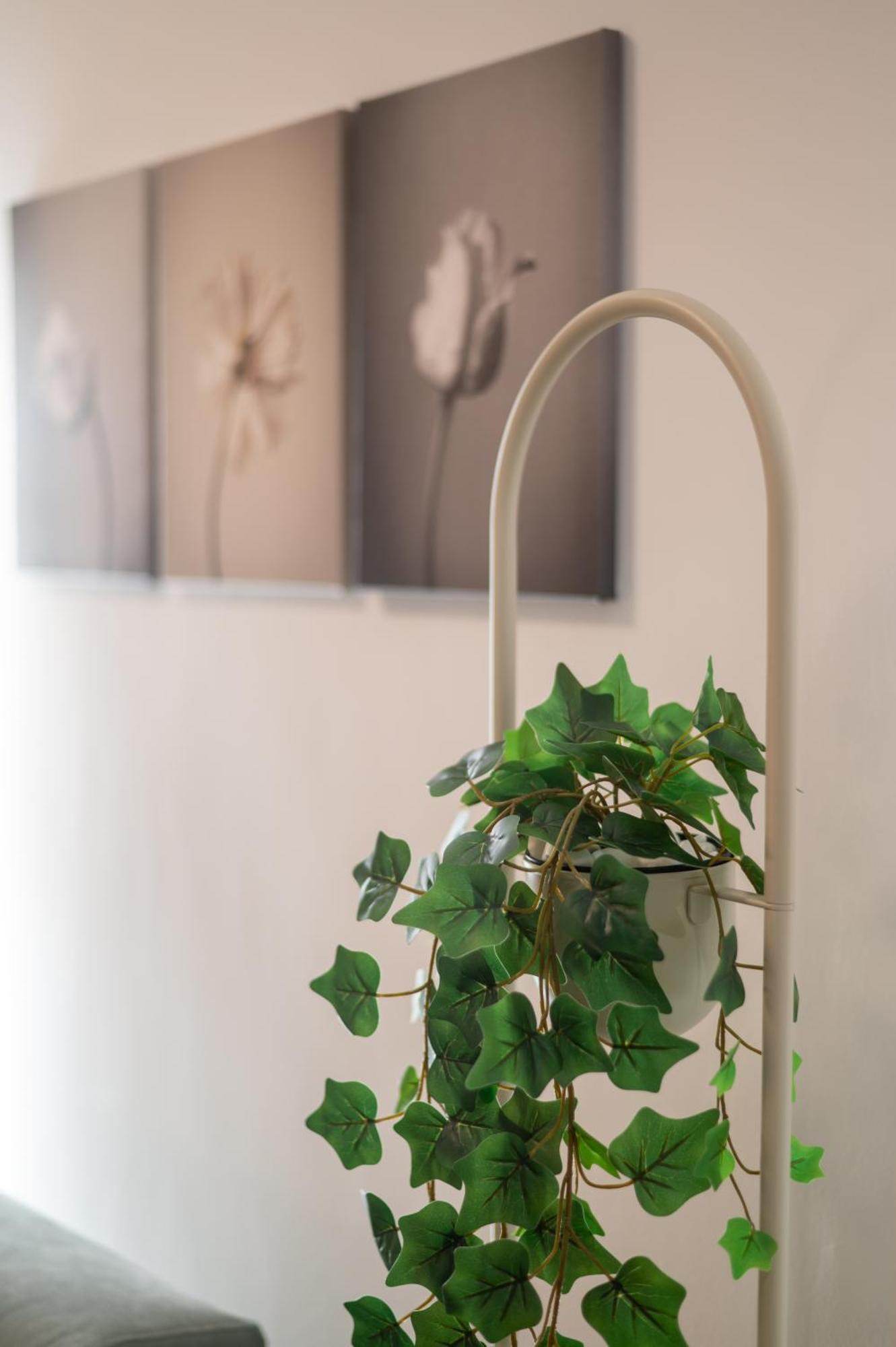 Honey Oak & Cream Patio By Nest Appartement Thessaloniki