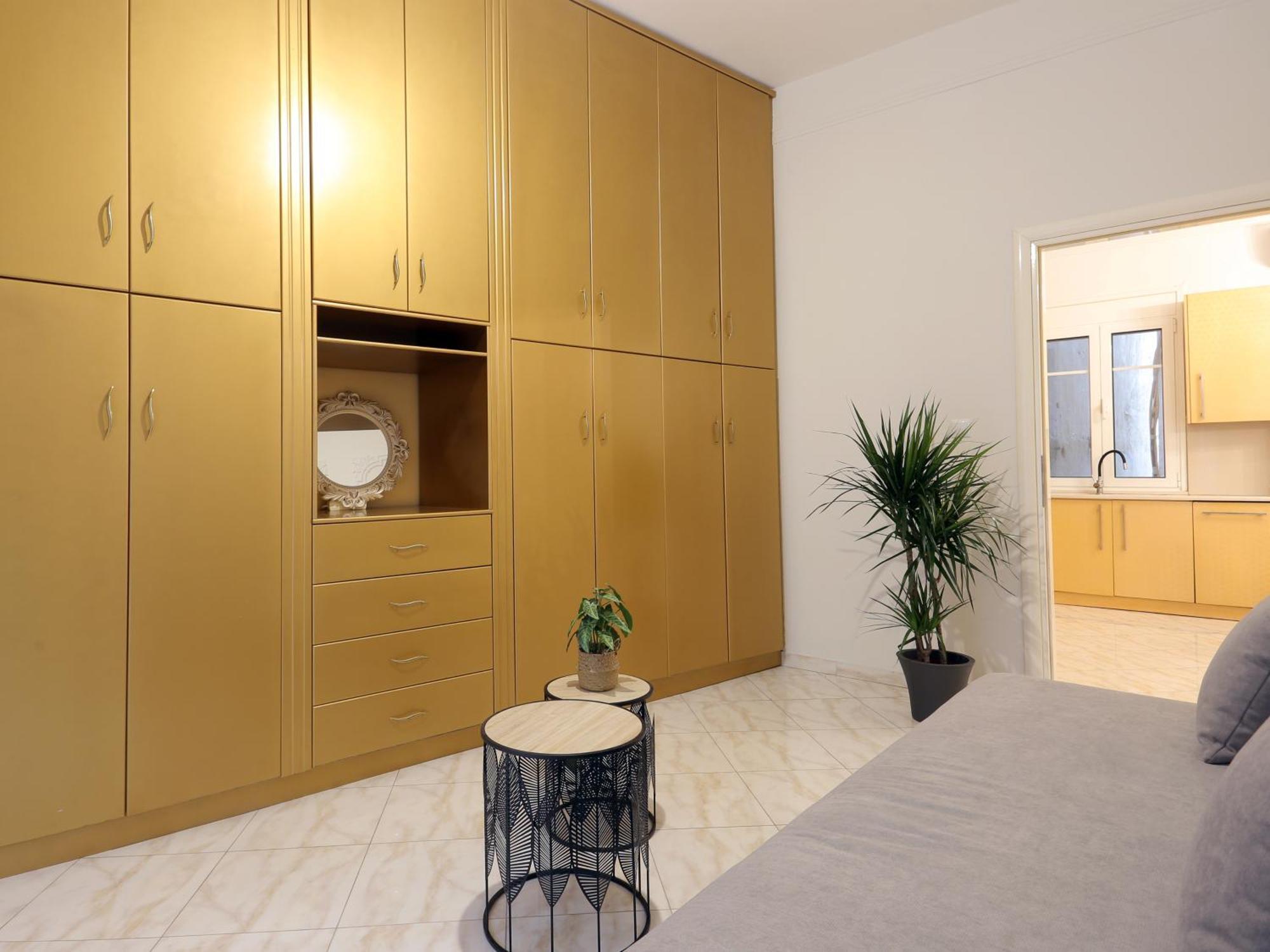 Apartment White Tower Family With Jacuzzi - Perfect Hospitality *
