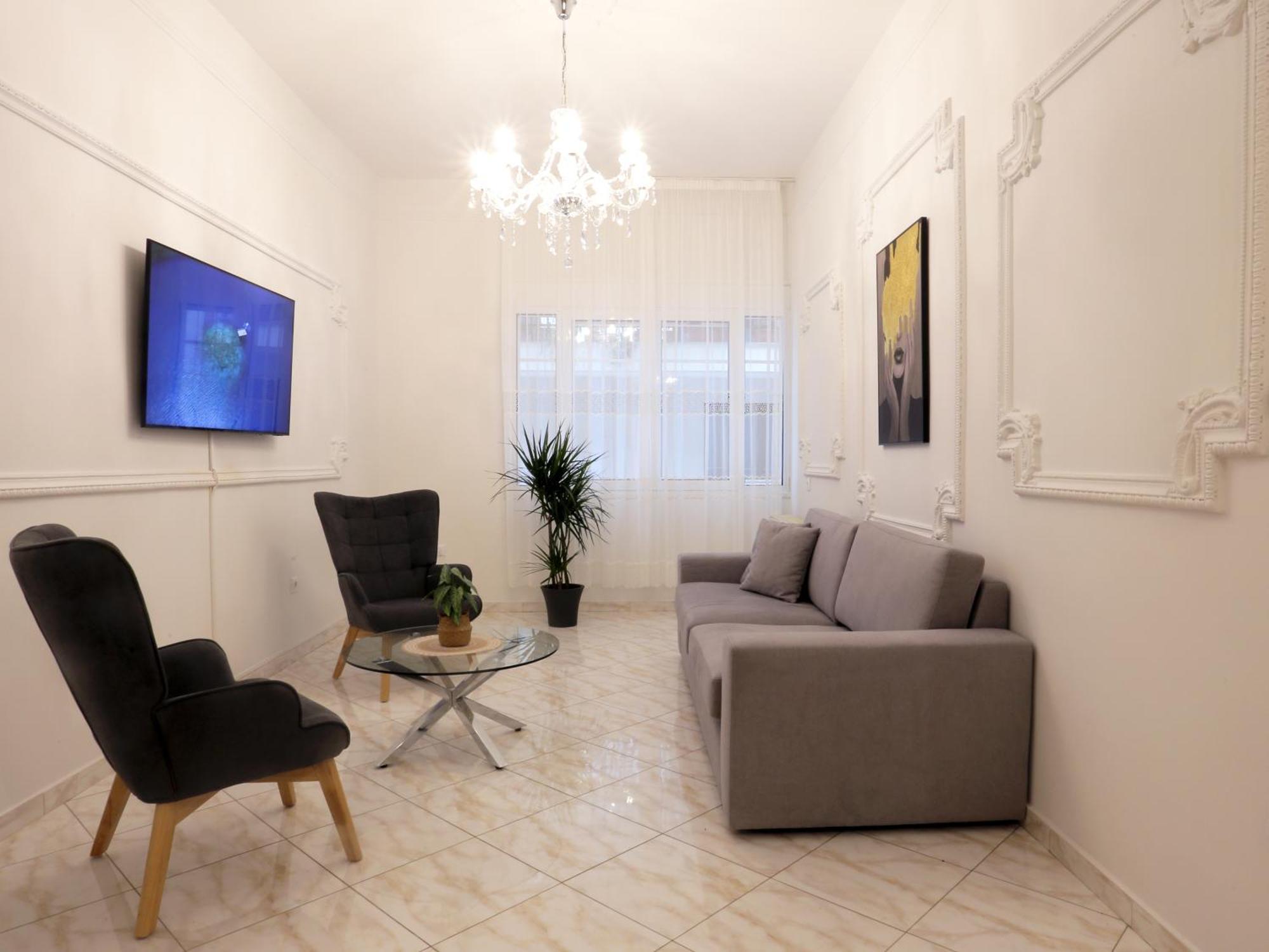 White Tower Family With Jacuzzi - Perfect Hospitality Apartment *