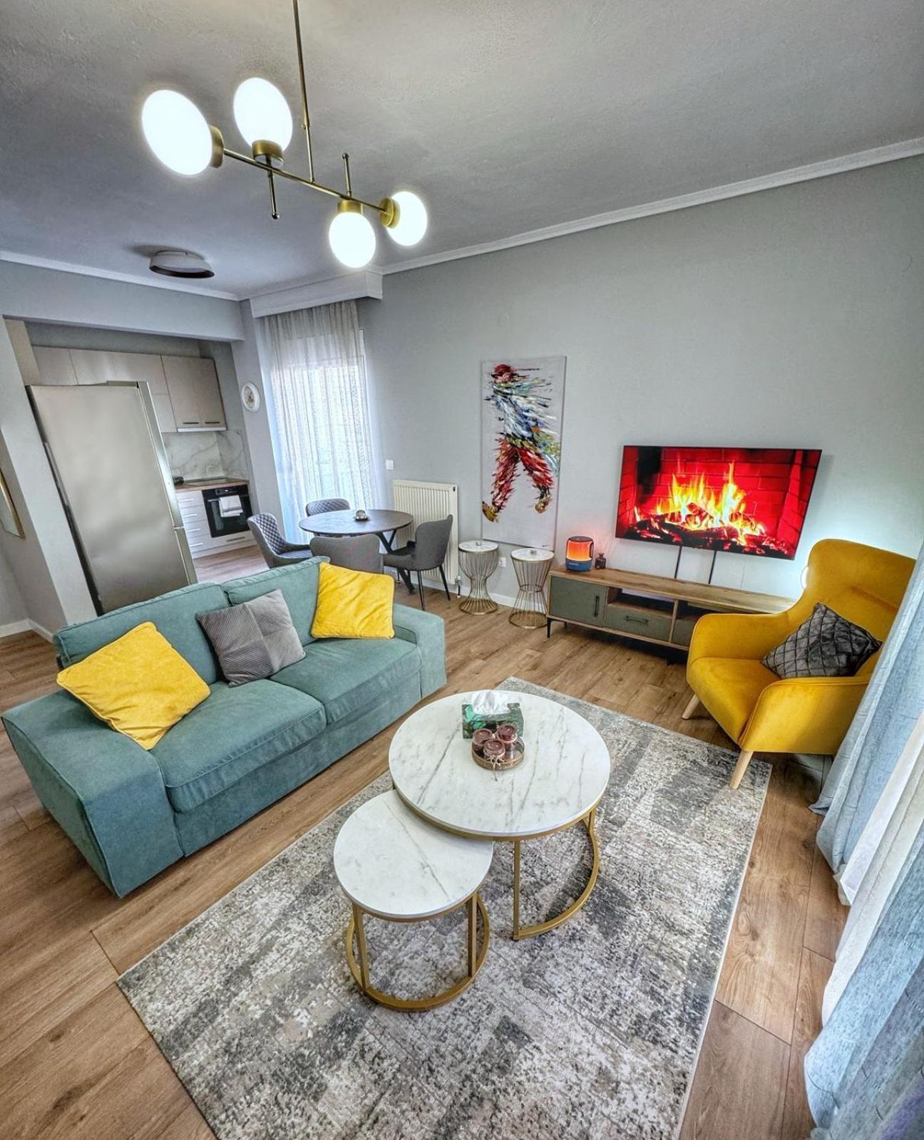 Apartment στο δεύτερο όροφο