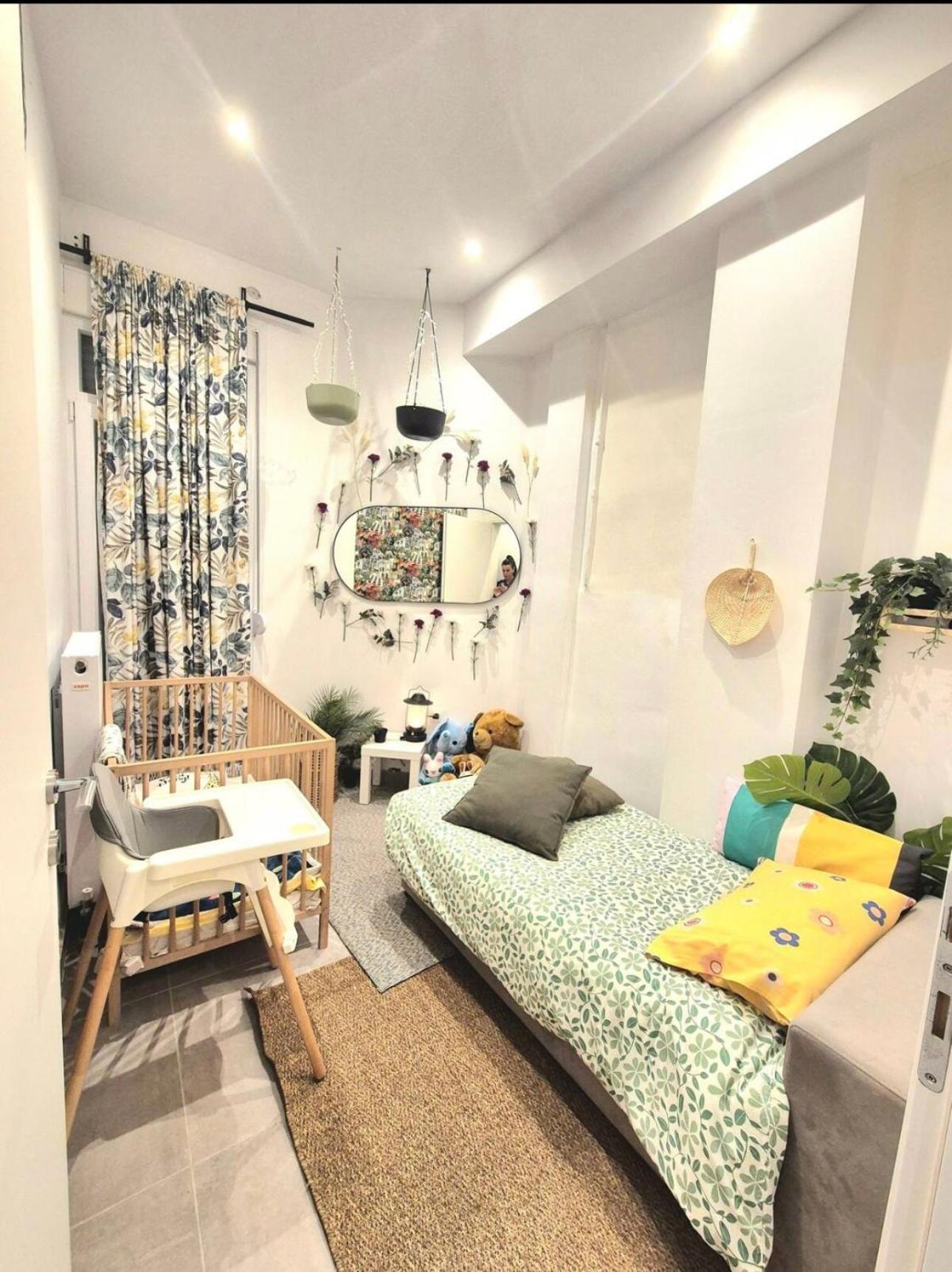 Thalia “ Muse Of Bucolic Poetry ” Apartment *