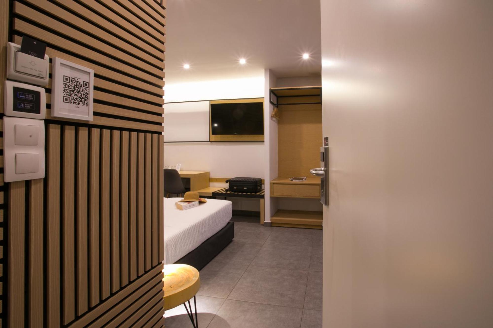 White Luxury 2* Thessaloniki