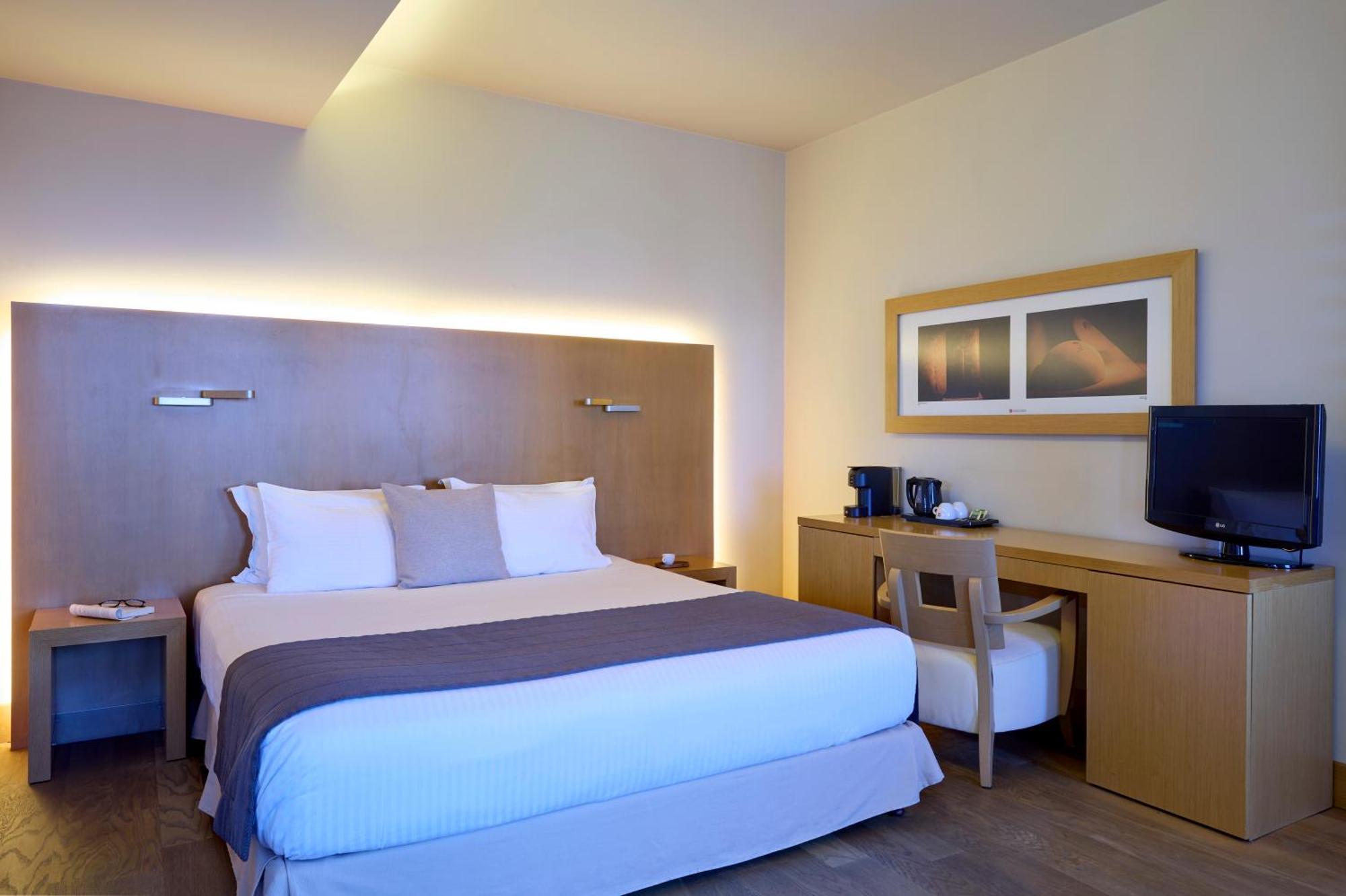 Lazart Hotel, Trademark Collection By Wyndham Hotel