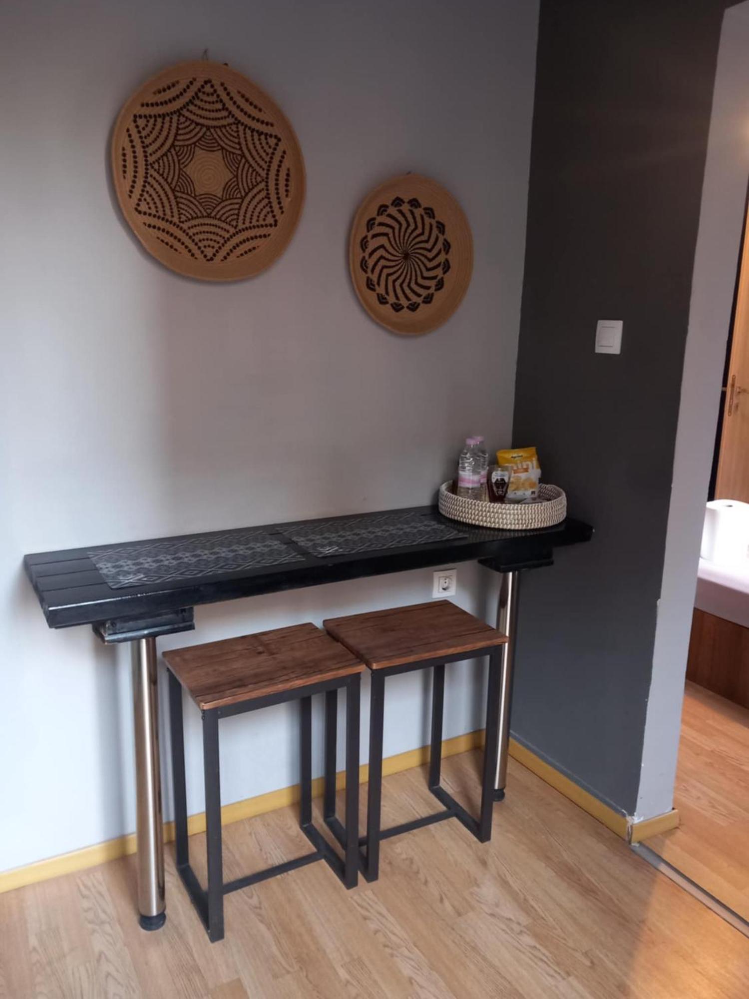 Apartment Closer 