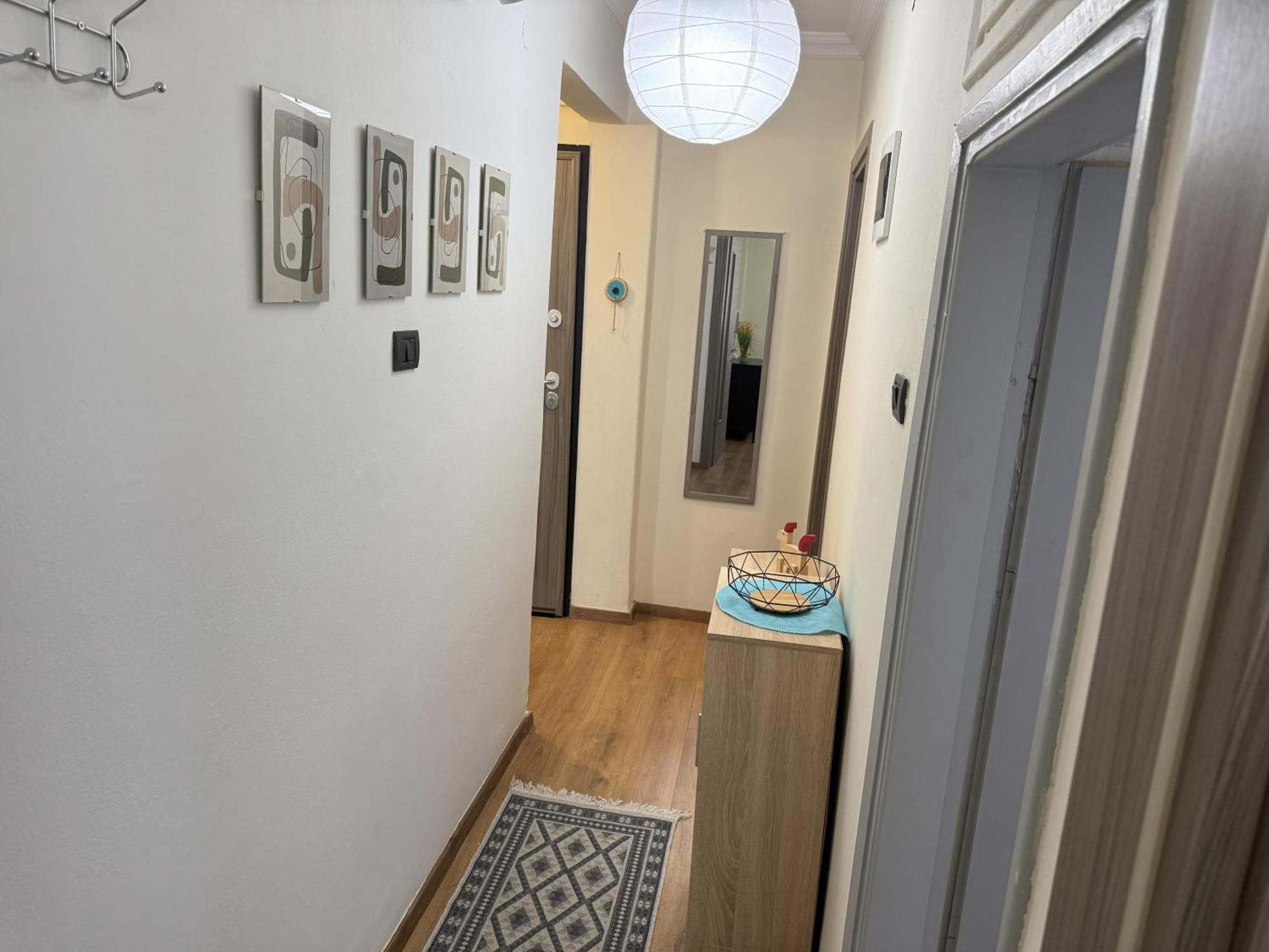 Old School - Classic Value Apartment *