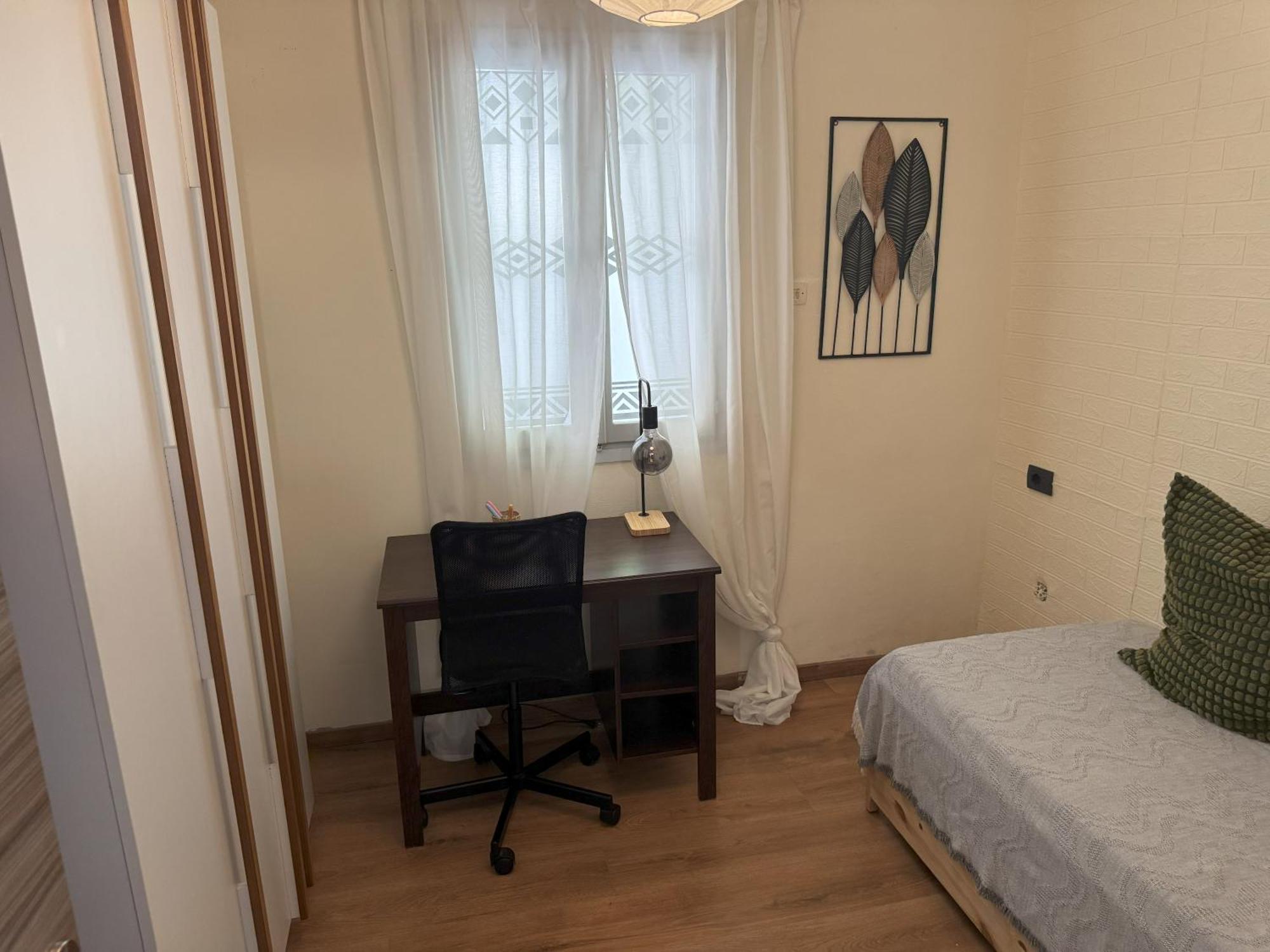 Apartment Old School - Classic Value
