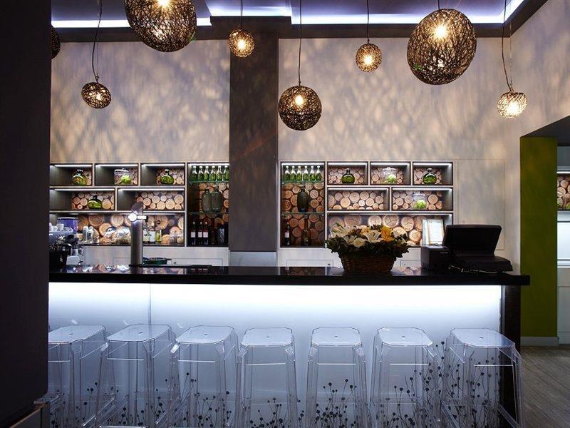 City Hotel 4*