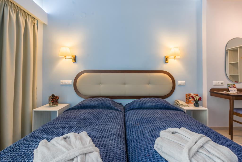 Queen Olga Hotel