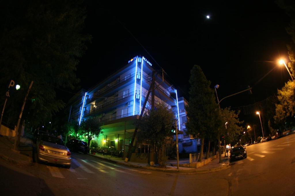 Oceanis Hotel 2*