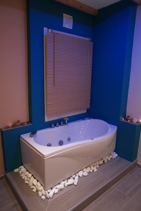 Thesspalace Apartment *