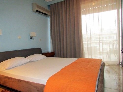 Rex Hotel