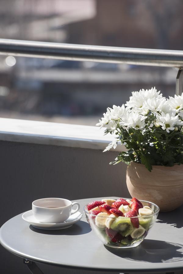 White Luxury 2*