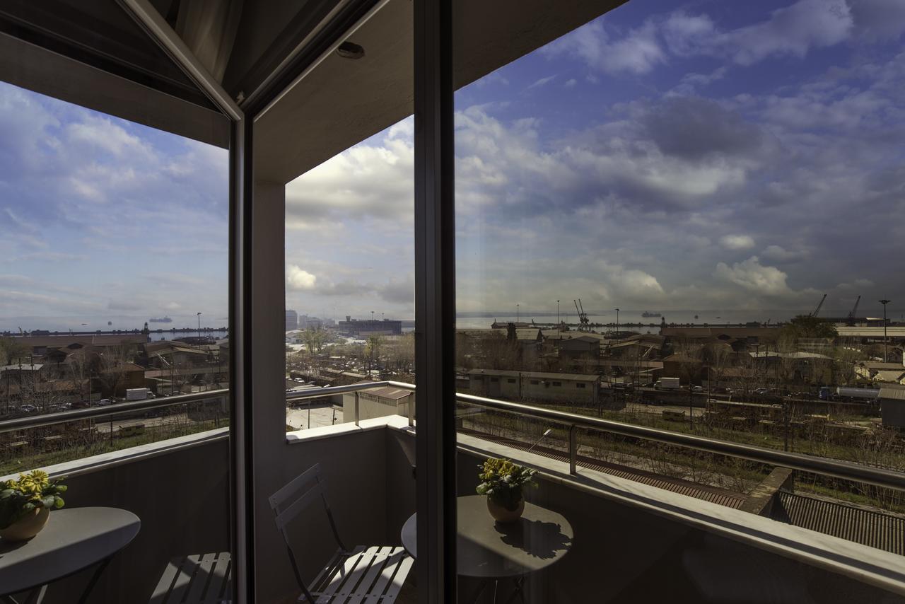 White Luxury 2* Thessaloniki