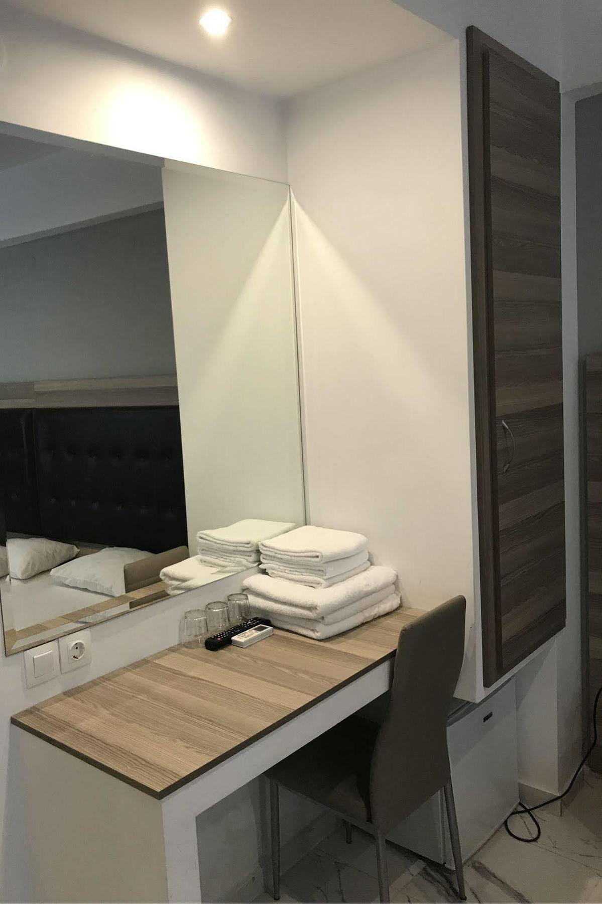 Rex Hotel 2*