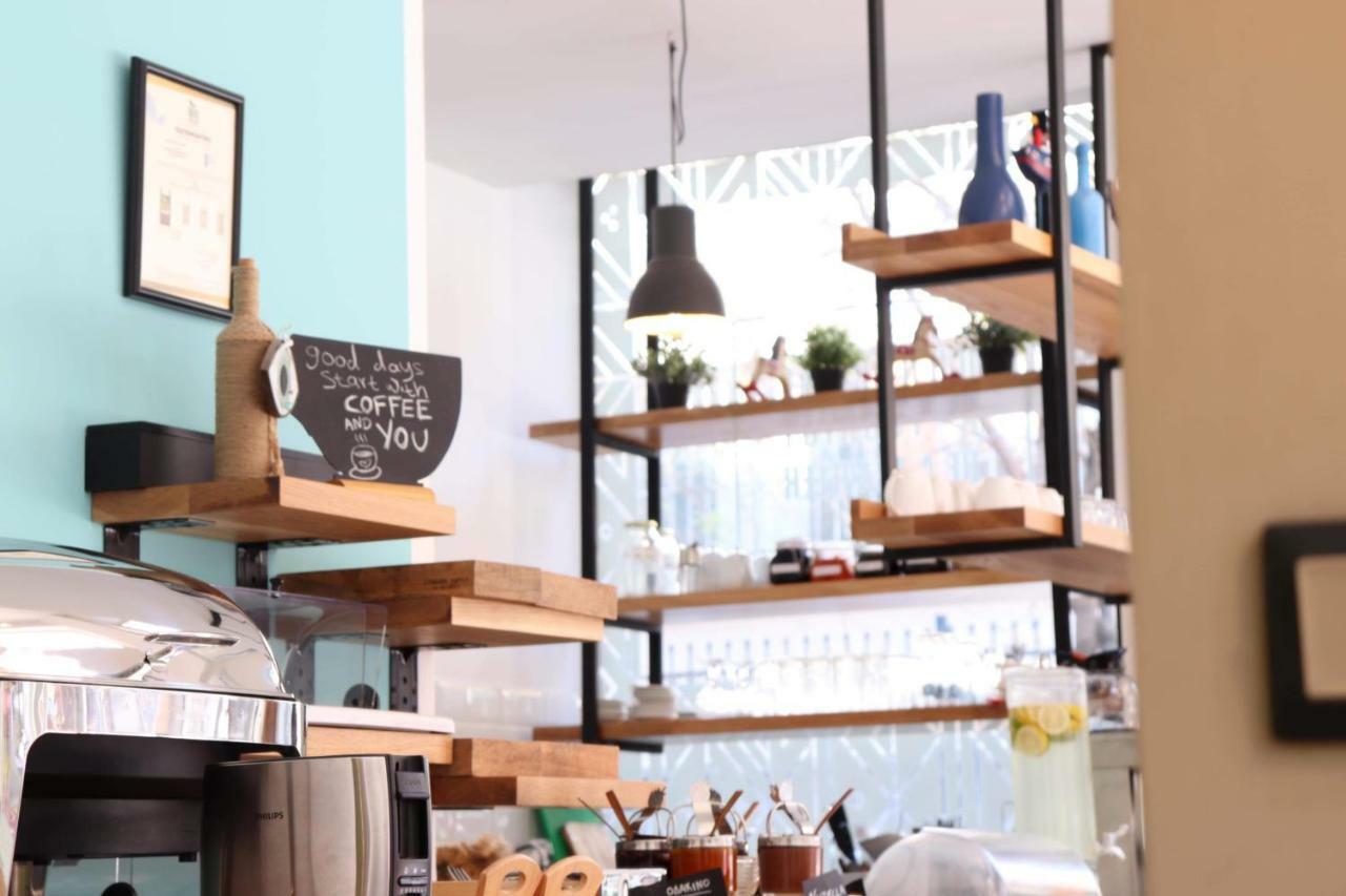 Blue Bottle Boutique 3*