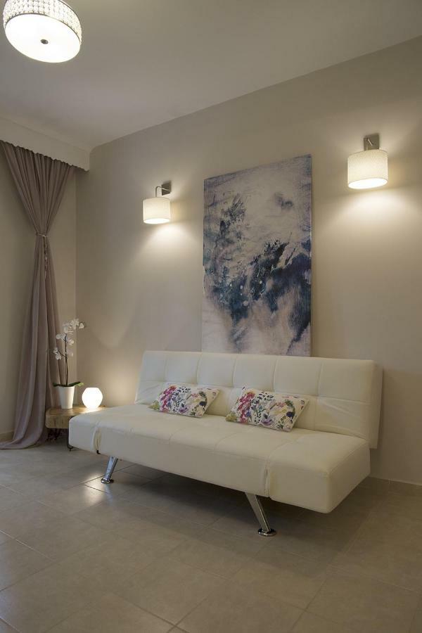 38 Dimitriou Margaropoulou