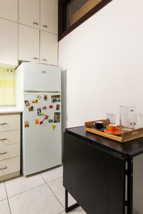 Apartment F & B Collection - For 3 *