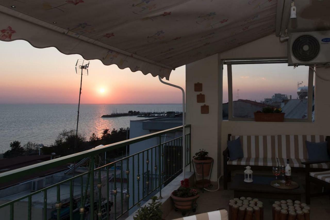 Apartment With Marina View Thessaloniki