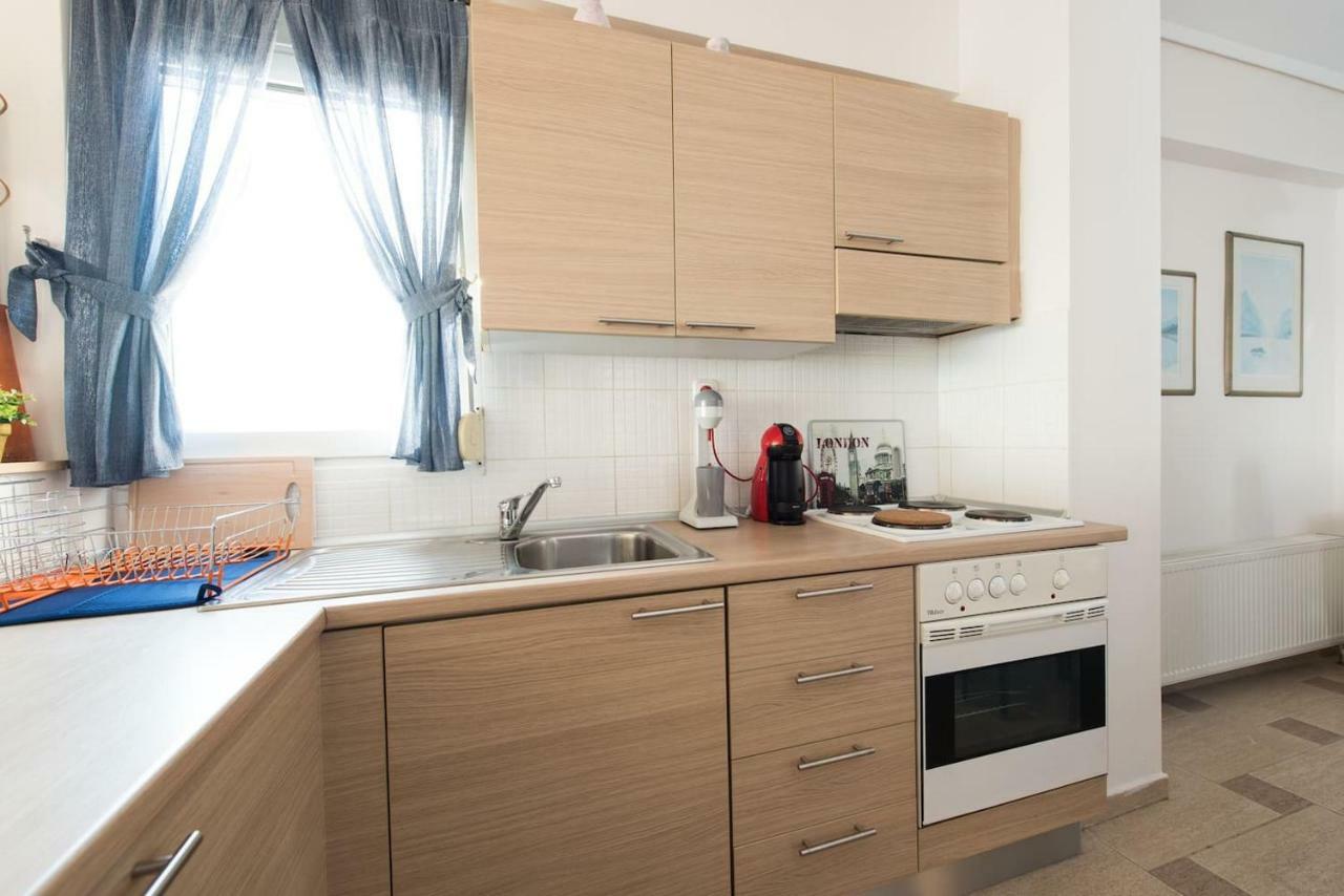 Apartment With Marina View *