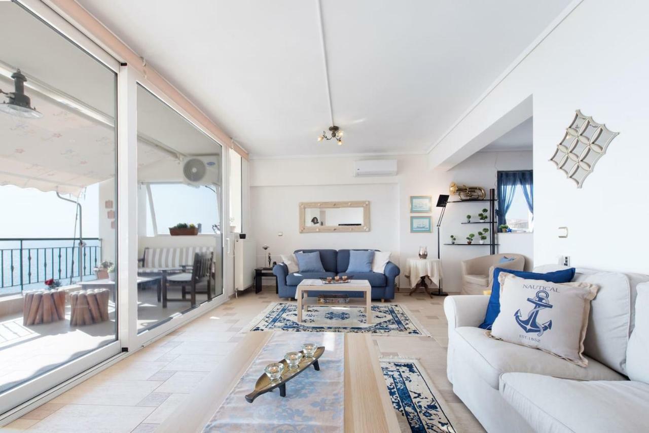 With Marina View Apartment