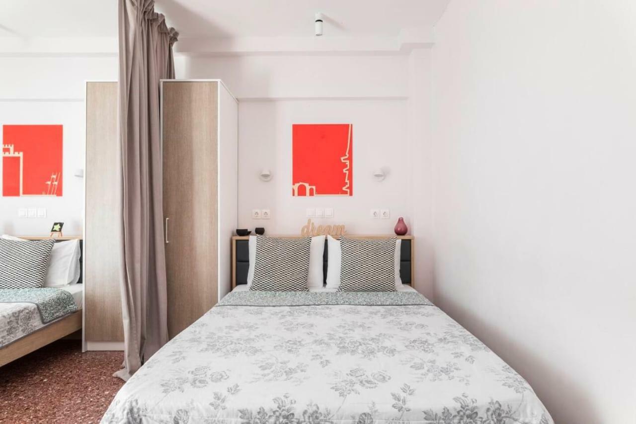 Hashtag 1 Apartment *