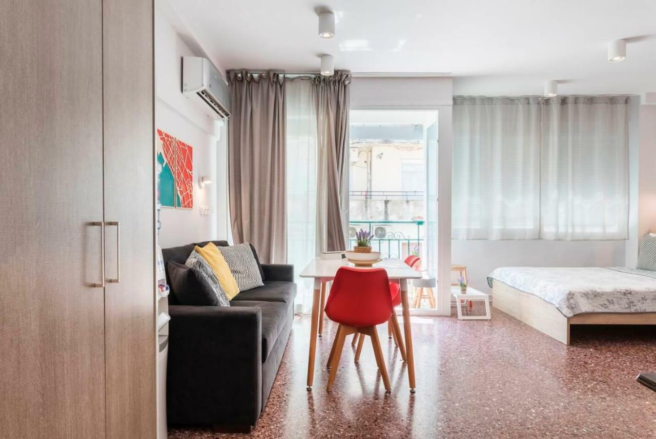 Hashtag 1 Apartment *