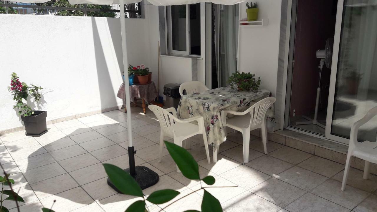 Dimos Apartment *
