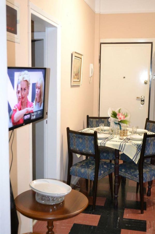 Agia Sofia's Down Town Flat
