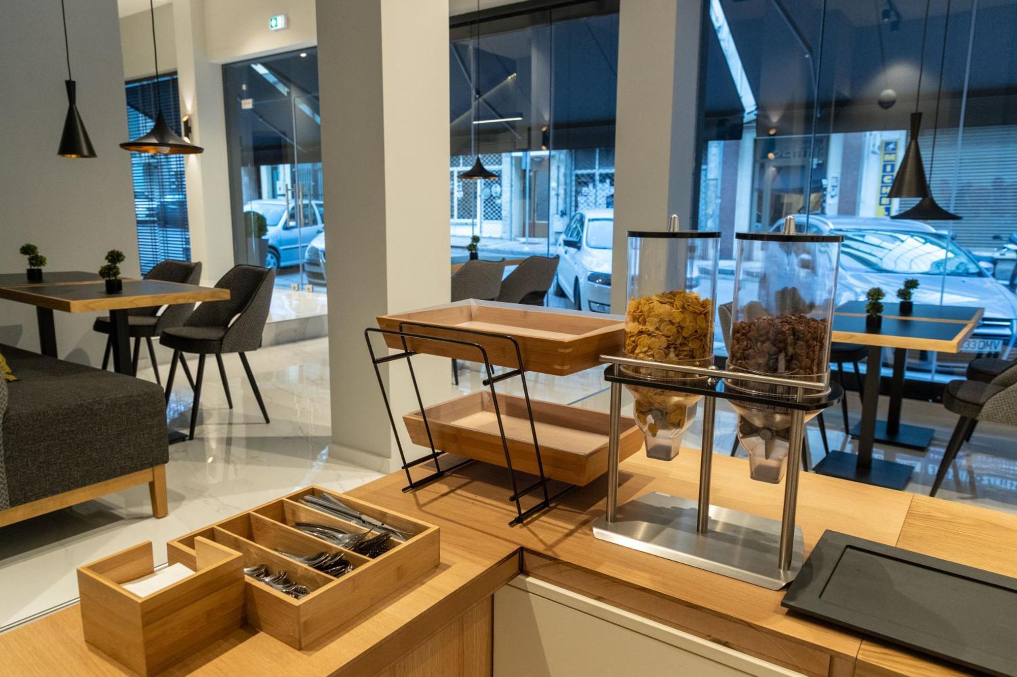 Grand Port Acomodação com café da manhã  3*