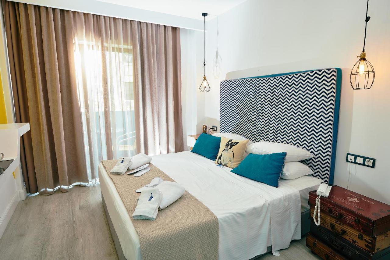 Blue Bottle Boutique Thessaloniki