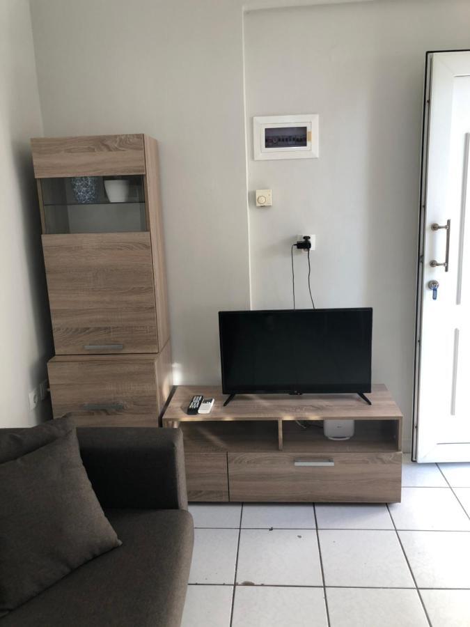 Dimitris House Apartment *